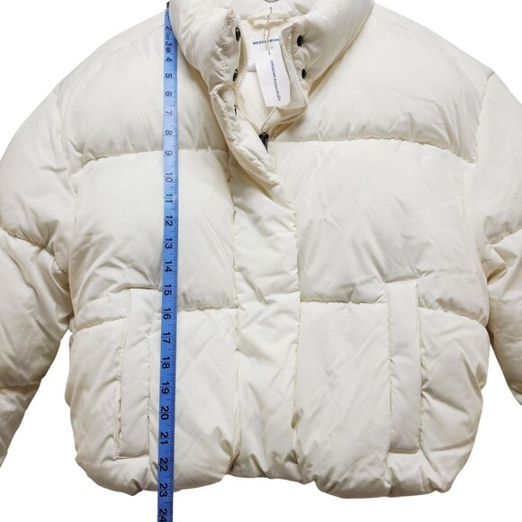 Womens Size 1X White Cropped Puffer Jacket Drawstring Hem & Pockets - Picture 3 of 5